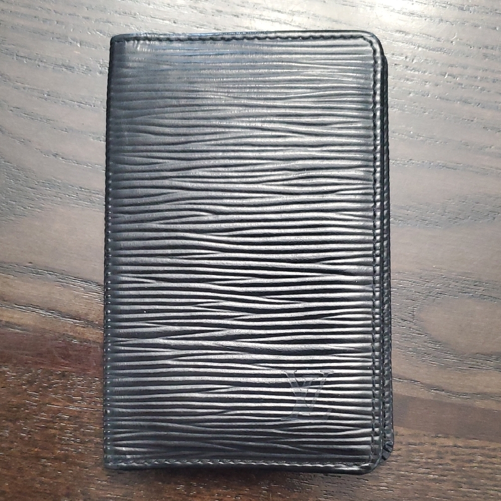Louis Vuitton Black Taiga Leather Wallet